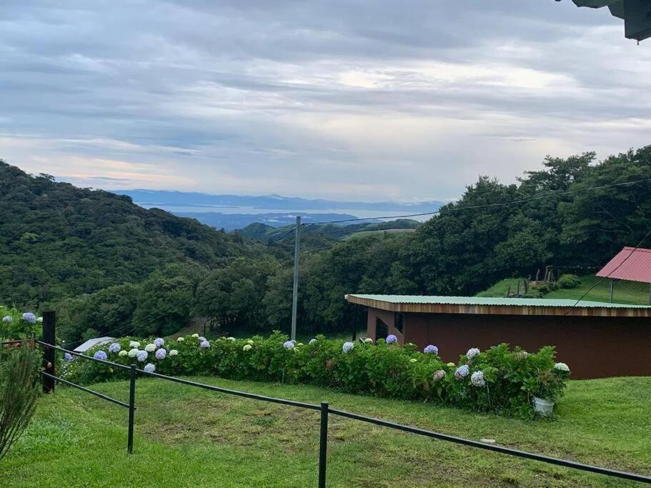 Dadirri House Minicasa Santa Elena Monteverde Exteriör bild